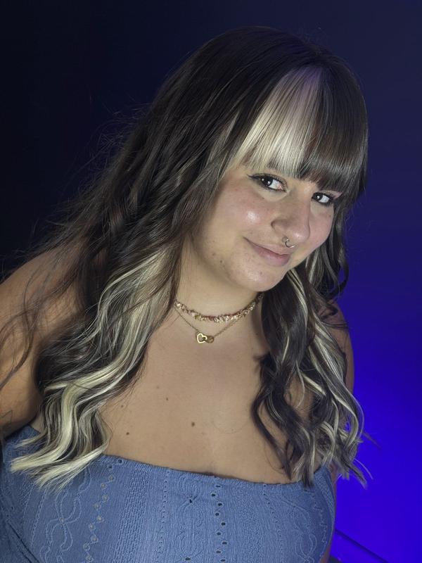 Trabajo de peluquería Falivenna's Hair Studio Ourense - foto 01